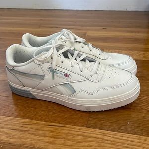 Reebok Women's Club MEMT Sneaker